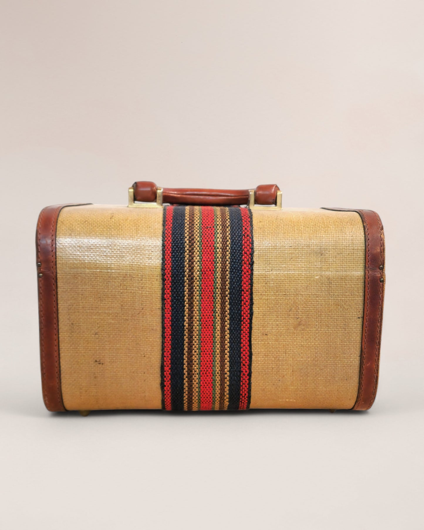 Vintage Mid-20th Century Old Leather Roma Travel Vanity Case " Needs Restoration "