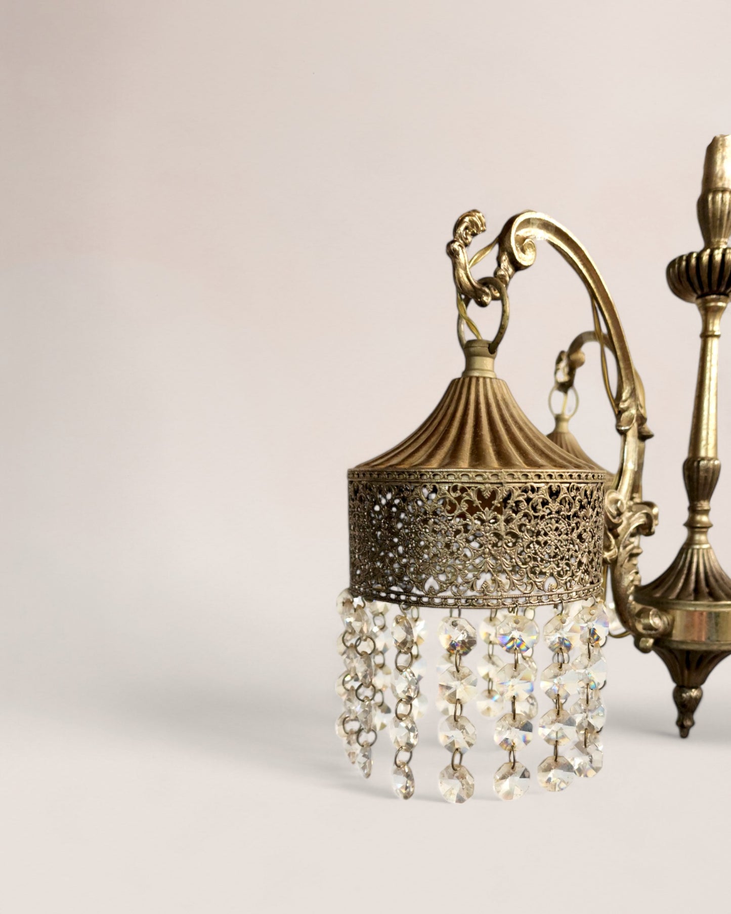 Intricate 1930s Italian antique chandelier