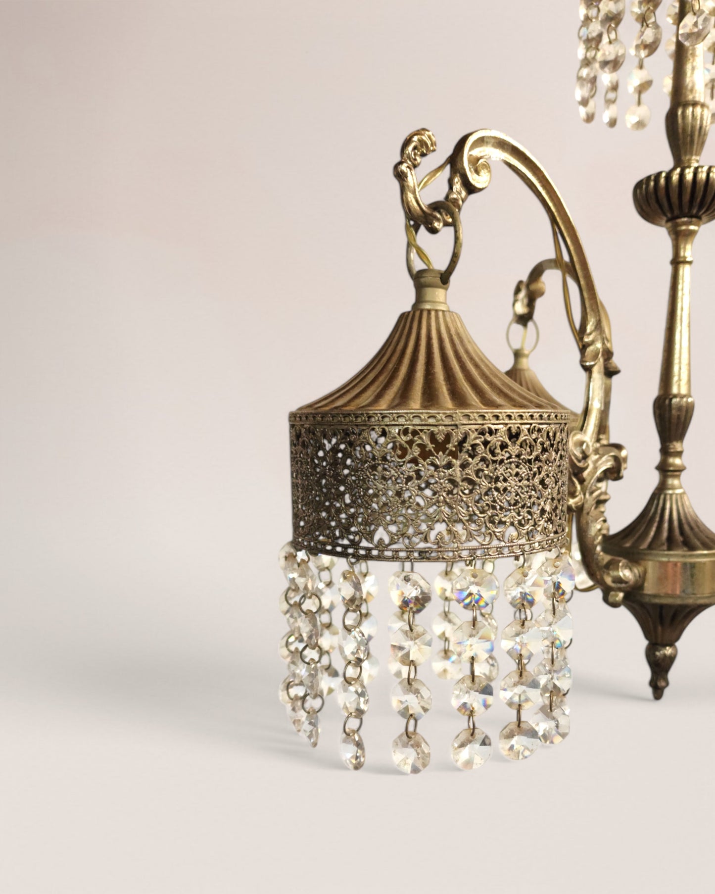 Intricate 1930s Italian antique chandelier