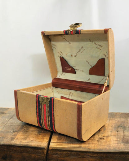 Vintage Mid-20th Century Old Leather Roma Travel Vanity Case " Needs Restoration "