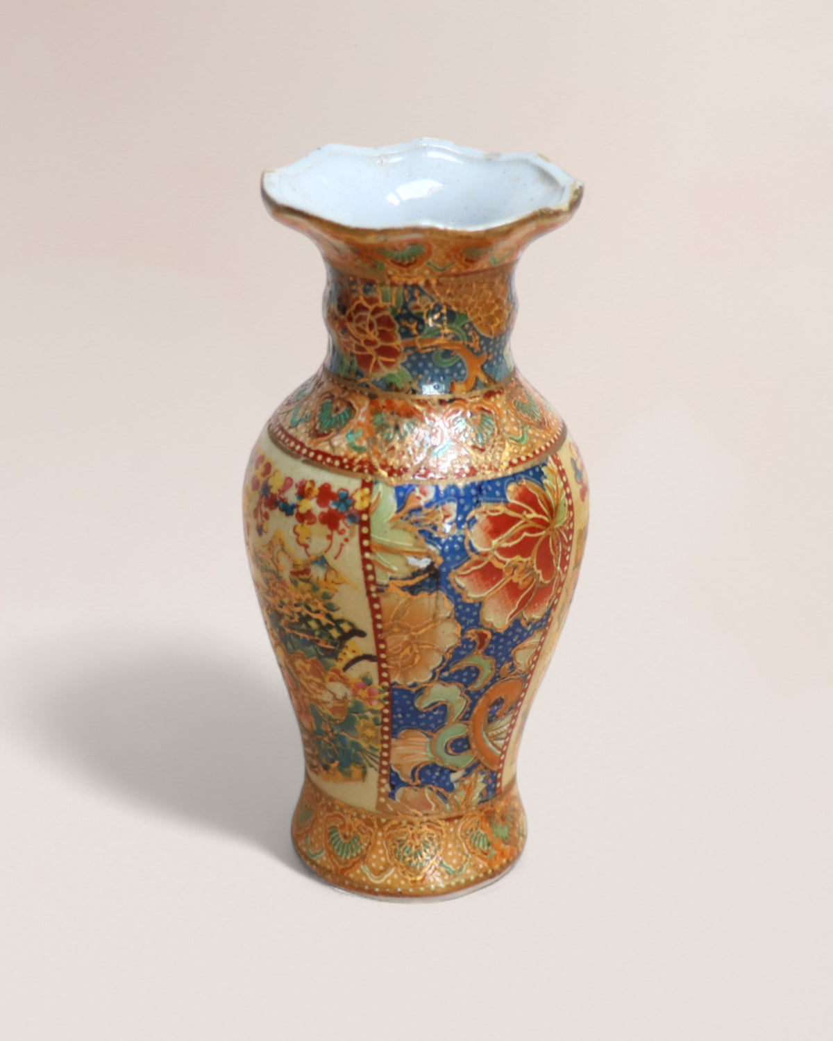 Modern Vintage Chinese Japanese Satsuma Style Porcelain Vase