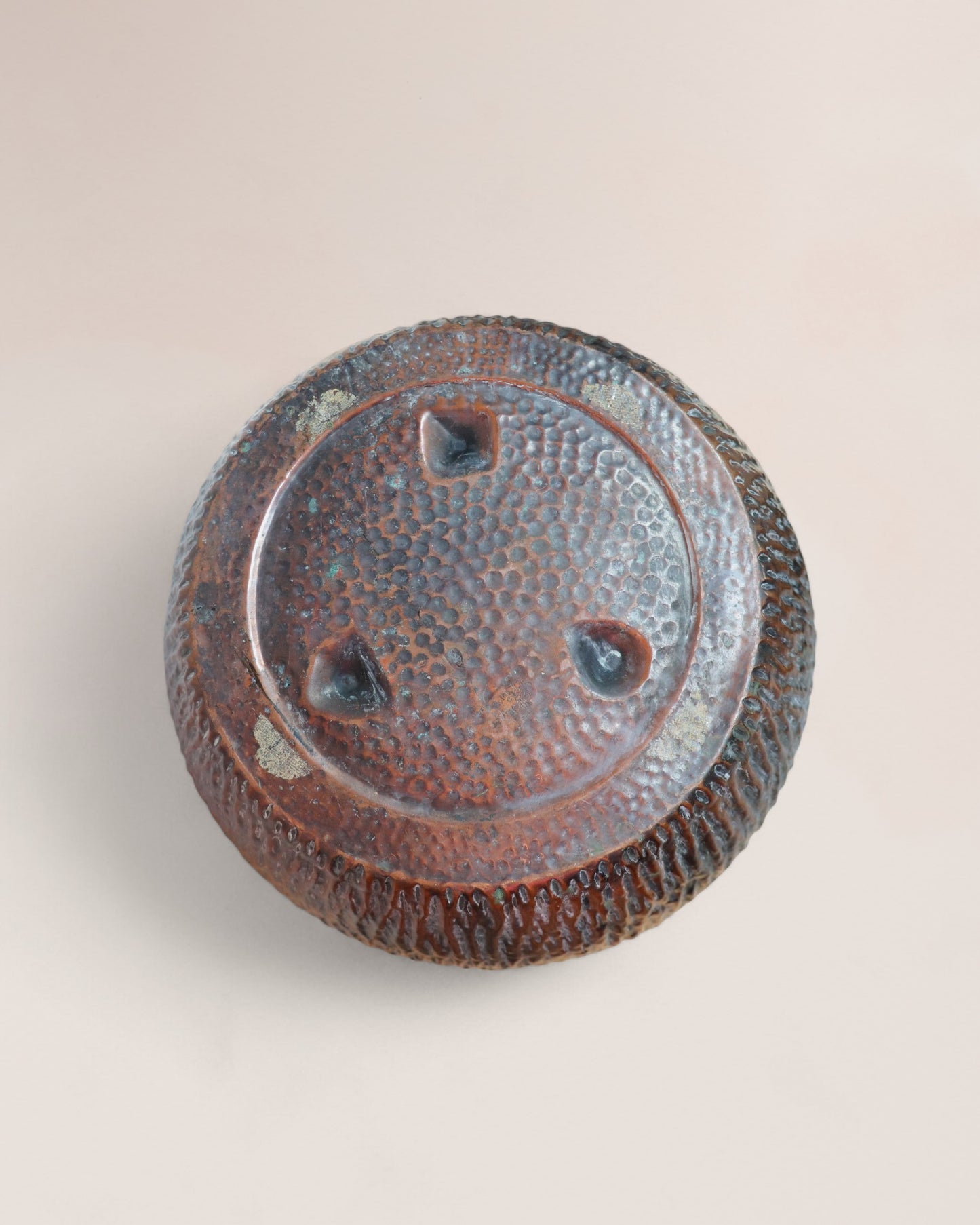Early 1900s Italian Handmade Copper Flowerpot
